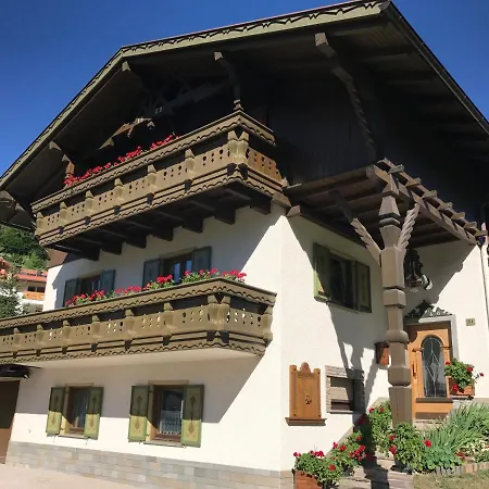 Ciasa Confolia Apartamento *